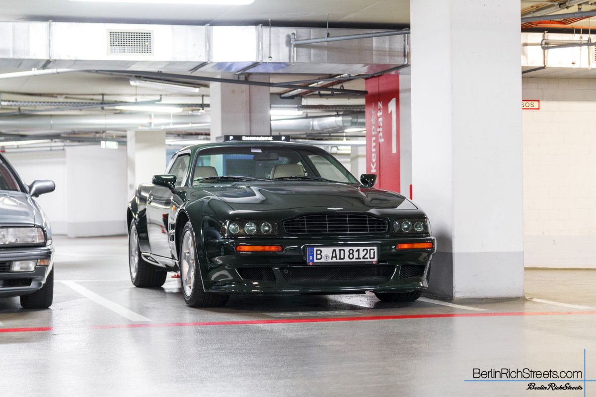 Aston Martin V8 Vantage (1994-1999) spotted in Berlin — BerlinRichStreets